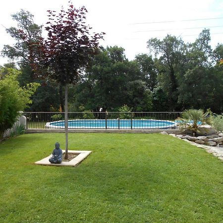 Chez Lulu Hotell Saint-Saturnin-d'Apt Exteriör bild