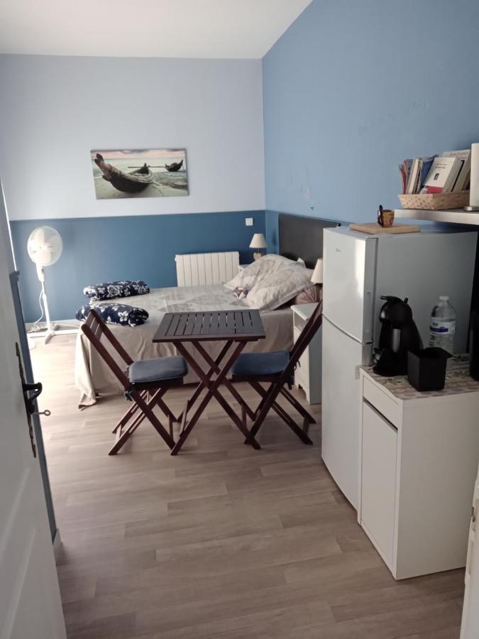 Chez Lulu Hotell Saint-Saturnin-d'Apt Exteriör bild