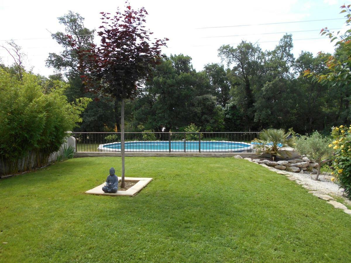 Chez Lulu Hotell Saint-Saturnin-d'Apt Exteriör bild